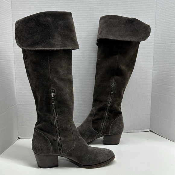 Frye Clara Boots Tall Over the Knee High Heeled Boot Shoes Suede Gray Size 7 - Picture 4 of 7
